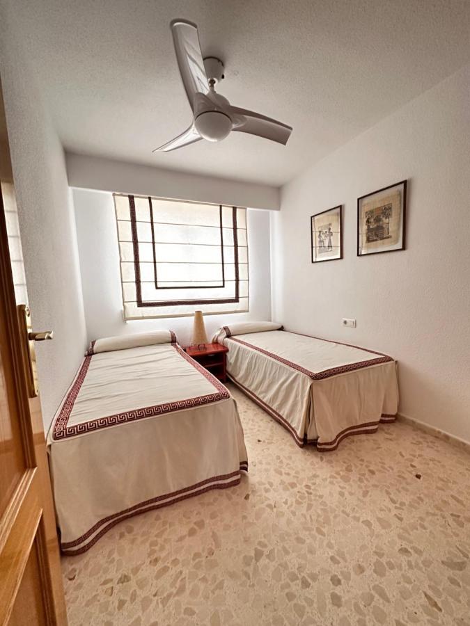 Precioso Apartamento Con Piscina Playa de Gandia Eksteriør billede