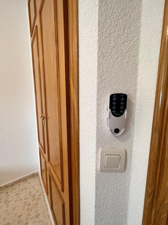 Precioso Apartamento Con Piscina Playa de Gandia Eksteriør billede